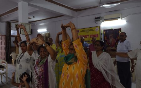 करें रोज जो योग, बुढ़ापा पास न आए