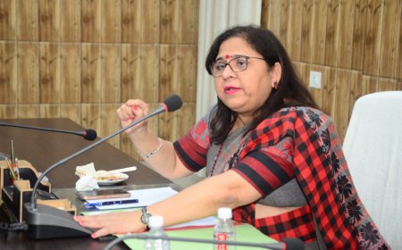 समय से करें अपलोड आन्तरिक परीक्षा तथा प्रेक्टिकल के अंक- कुलपति