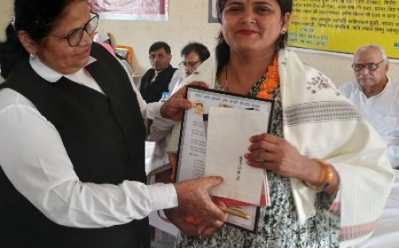 हमीद बलिदान दिवस पर हुई काव्यगोष्ठी ,सात साहित्यकारों का हुआ सारस्वत अभिनन्दन