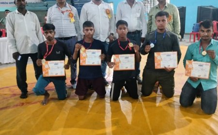 जनपदीय कुश्ती प्रतियोगिता में पं० त्रिलोकी नाथ त्रिपाठी किसान इंटर कॉलेज के छात्रों ने लहराया परचम