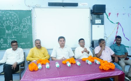 प्रोफेसर कमलेश गुप्त ने ग्रहण किया हिंदी विभाग अध्यक्ष का कार्यभार