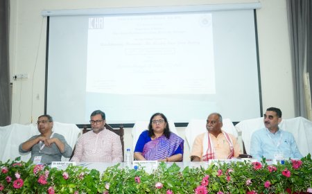 मिसिंग पेजेज एक षड्यंत्र है: डॉ० बालमुकुंद पाण्डेय