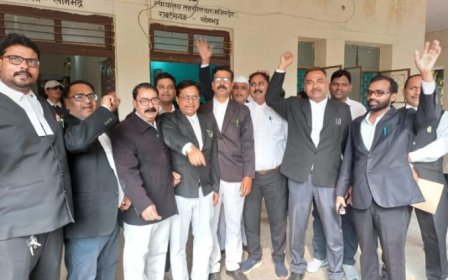 तहसीलदार के विरुद्ध सोनभद्र बार एसोसिएशन ने खोला मोर्चा