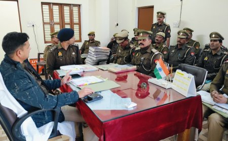 पुलिस अधीक्षक ने ओबरा थाने का निरीक्षण कर दिए आवश्यक दिशा निर्देश
