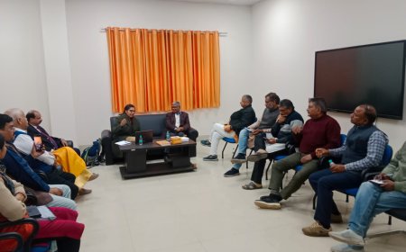 गोरखनाथ शोधपीठ में नाथपंथ का अफगानिस्तान में प्रभाव विषय पर हुआ परिचर्चा का आयोजन