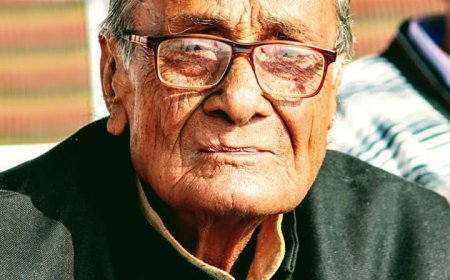 अटल जी की सौवीं जन्म जयंती की पूर्व संध्या पर  अटल स्मृति सम्मान 2024 अजय शेखर को