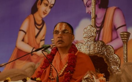 राम उसी के पास रहते हैं जिसके जीवन में सत्य और धर्म है - स्वामी राघवाचार्य