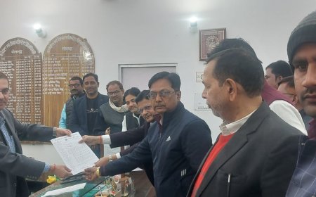 एसबीए के प्रतिनिधि मंडल ने डीएम-एसपी से मिल कर दिया ज्ञापन