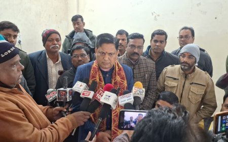 नेत्र जांच एवं पंजीकरण शिविर में  उमड़ी भीड़