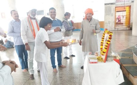 ब्राह्मण समाज की एकता, आपसी संबंध, सहयोग व अपनत्व की धूरी - विजय दुबे