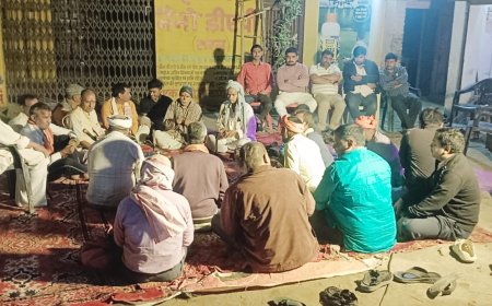 काहे भौजी जायेलु नइहरवा, छोड़ के होली के बहार.‘फगुआ’ बिना अधुरी है होली