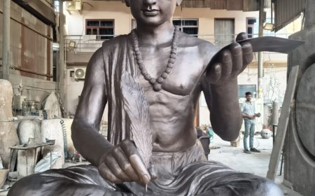 राजापुर में महाकवि तुलसीदास की 12.50 फीट की अष्टधातु की मूर्ति स्थापित की जाएगी