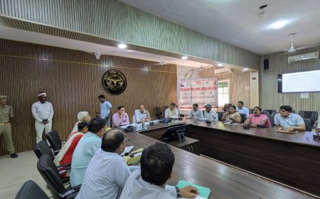 डीएम, एसपी ने अभियोजन कार्यों, कानून व्यवस्था एवं प्रवर्तन कार्यों की समीक्षा बैठक की