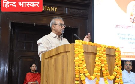 पत्रकार एक योद्धा होता है, वह देश, समाज के विकास कार्यों में अपने जीवन को समर्पित करता है