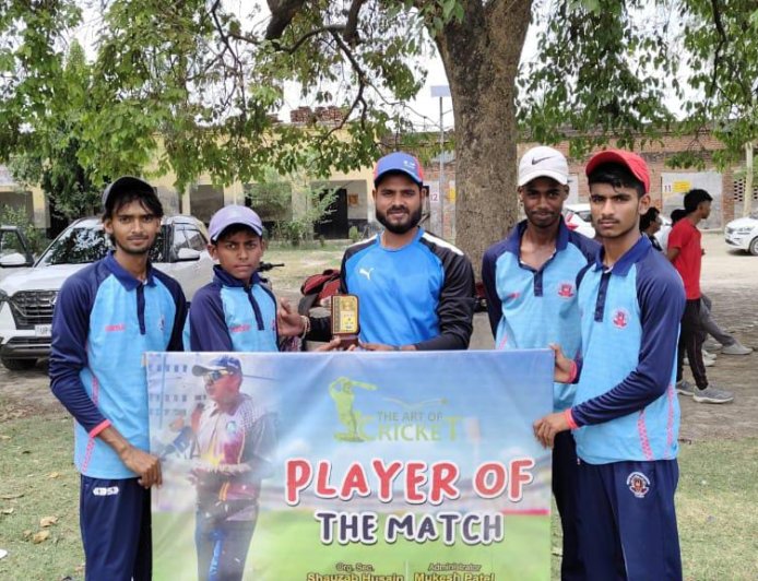 स्ट्रॉन्ग अचीवर्स मुगलसराय ने सन साइन बनारस को रोमांचक मुकाबले में 20 रन से हराया