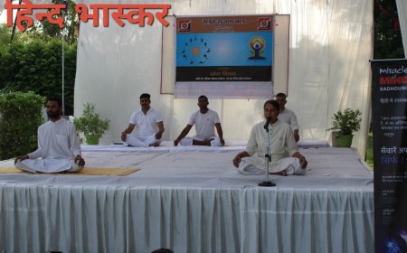 रेलवे सुरक्षा बल लखनऊ मंडल में अंतर्राष्ट्रीय योग दिवस बड़े उत्साह एवं उमंग के साथ मनाया गया