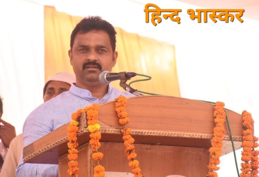 यात्रियों की सुविधा के लिए रेलवे की  बड़ी पहल ,गोरखपुर-बनारस-गोरखपुर एक्सप्रेस का ठहराव चौरी चौरा स्टेशन पर किया गया