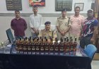 रेलवे सुरक्षा बल ने 35 अदद शराब की बोतल को किया बरामद