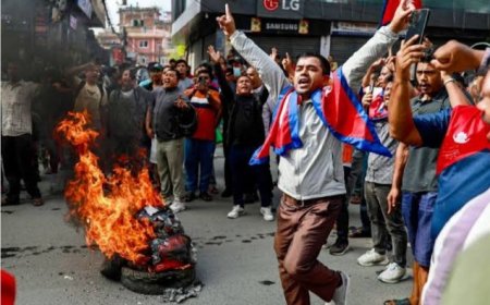 नेपाल में GEN - Z आंदोलन का तीसरा दिन ,नेपाल में स्थिति तनावपूर्ण