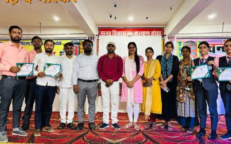 चंदौली के एम.डी कॉलेज ऑफ फार्मेसी में मनाया गया विश्व फार्मासिस्ट दिवस