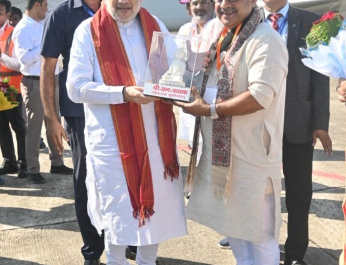 विधायक पी.एन पाठक ने गृह मंत्री अमित शाह का किया स्वागत