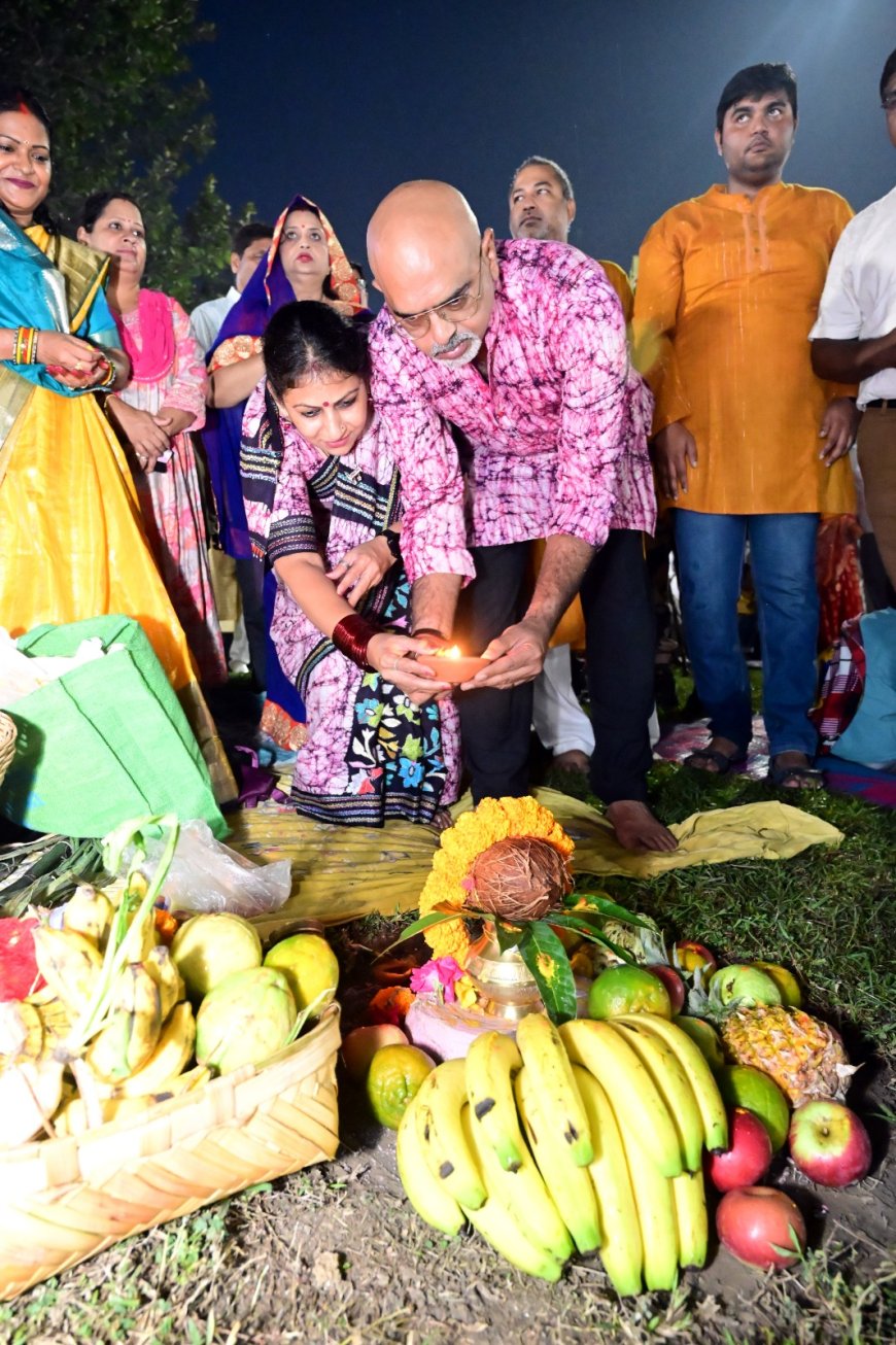 एनटीपीसी सिंगरौली चिल्काझील में उगते सूर्यदेव को अर्घ्य अर्पित कर छठ पर्व सम्पन्न