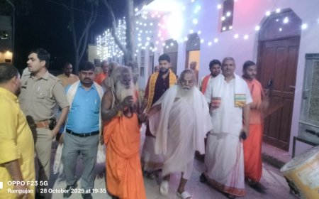 पंचकुंडीय विराट रुद्र महायज्ञ के पांचवें दिन यज्ञ मंडप की परिक्रमा को उमड़ी भीड़