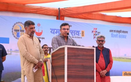 दिल्ली में बासुदेव घाट पर विधिवत आयोजित हुआ यमुनोत्सव