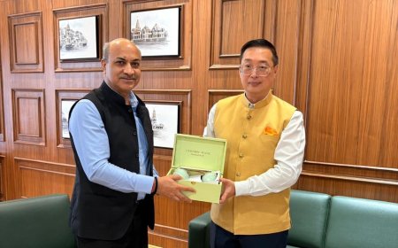 सिंगापुर यूपी में निवेश को लेकर उत्साहित : हाई कमिश्नर साइमनवोंग