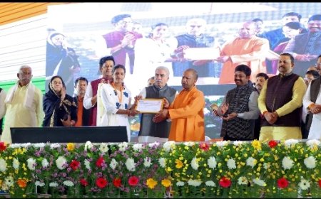 गीता के 36 वें स्थापना दिवस समारोह में  बोले मुख्यमंत्री योगी आदित्यनाथ :