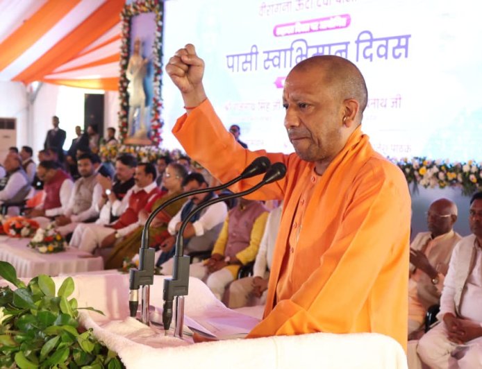 भारत की स्वाधीनता में वीरों व वीरांगनाओं का योगदान अविस्मरणीयः मुख्यमंत्री