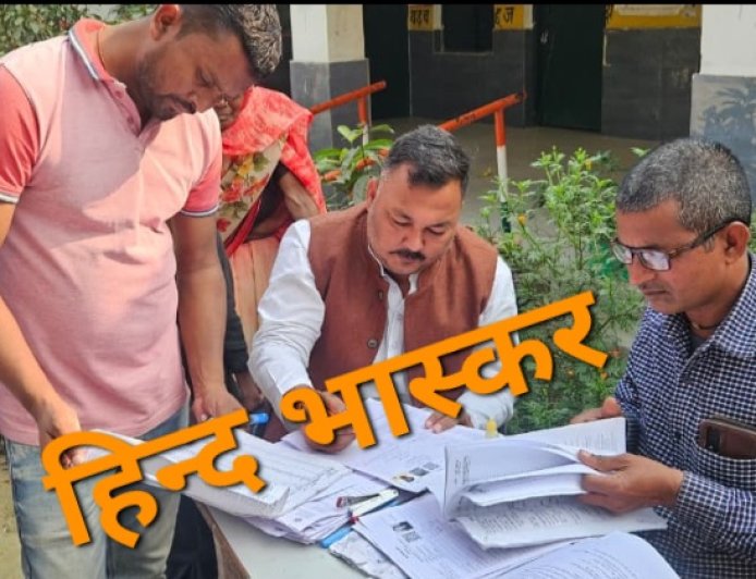 समाजवादी पार्टी ने गाँव–गाँव चलाया एस.आई.आर फार्म जागरूकता अभियान