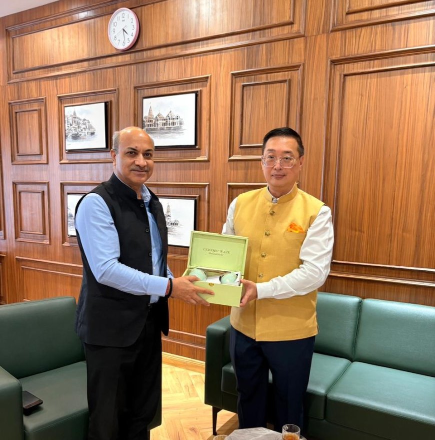 सिंगापुर यूपी में निवेश को लेकर उत्साहित : हाई कमिश्नर साइमनवोंग