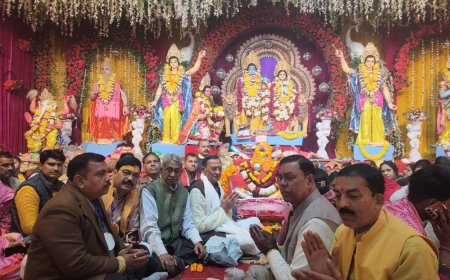 जन्मे है राम रघुरैया, अवधपुर में बाजे बधैया