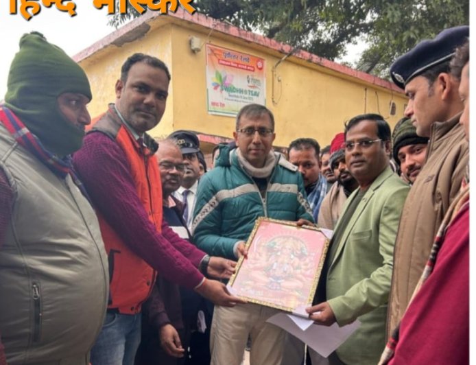 डीआरएम ने तरया सुजान रेलवे स्टेशन का किया औचक निरीक्षण