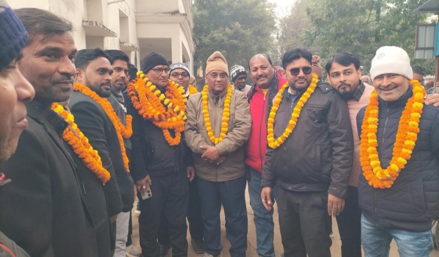 सिविल कोर्ट बार एसोसिएशन फरेंदा के वार्षिक चुनाव प्रेम सिंह अध्यक्ष व अजीत मणि महामंत्री निर्वाचित