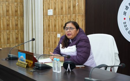 गोरखपुर विश्वविद्यालय की परीक्षा समिति की बैठक में लिए गए बड़े निर्णय