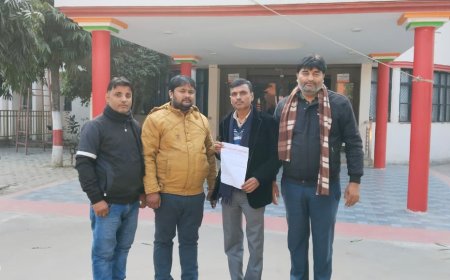 पत्रकार  के साथ अभद्रता करने के संबंध में इंडियन जर्नलिस्ट एसोसिएशन ने जिलाधिकारी महराजगंज को दिया ज्ञापन।