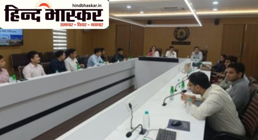 लखनऊ रेल मंडल ने दिया प्रशिक्षु IAS अधिकारियों को प्रशिक्षण
