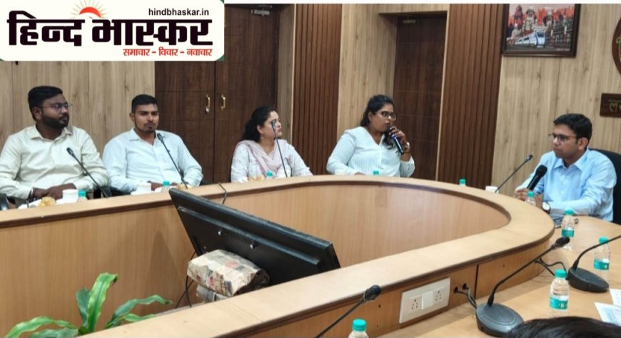 उत्तर रेलवे के लखनऊ मंडल में विज्ञापन प्रदाताओं के साथ वरिष्ठ मंडल वाणिज्य प्रबंधक ने की बैठक