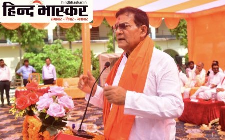 मंत्री ए के शर्मा ने दिव्यांगजन एवं वरिष्ठ नागरिकों को निःशुल्क सहायक उपकरण का किया वितरित