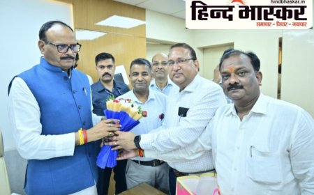 फार्मासिस्ट एसोसिएशन ने उपमुख्यमंत्री ब्रजेश पाठक को सौंपा मांग पत्र, लंबित मांगों पर कि चर्चा