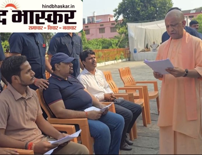 मुख्यमंत्री ने गोरखनाथ मंदिर में सुनी फरियाद, कहा- इलाज और आवास की व्यवस्था करेगी सरकार