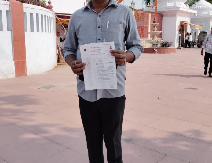महाराज उदित नारायण सिंह के नाम पर हो गोरखपुर अंतर्राष्ट्रीय क्रिकेट स्टेडियम, मुख्यमंत्री को सौंपा गया ज्ञापन
