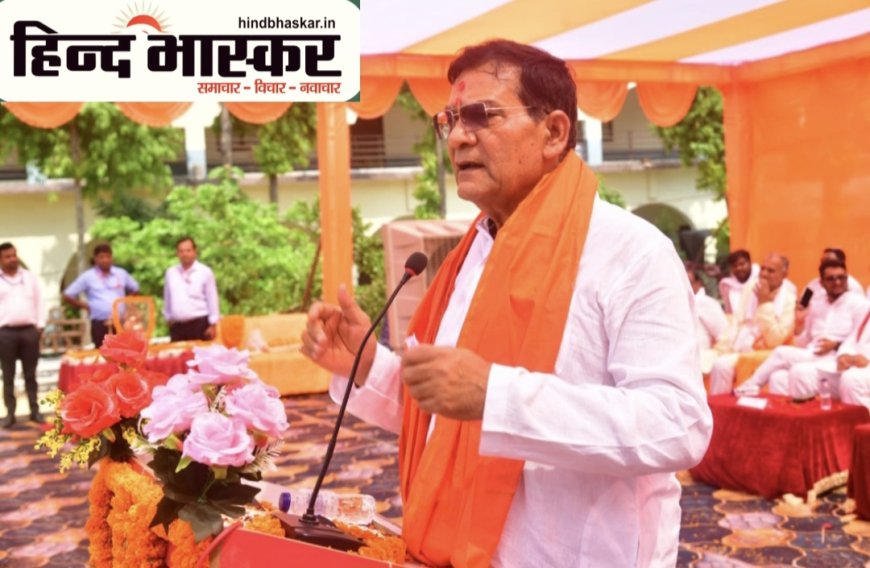 मंत्री ए के शर्मा ने दिव्यांगजन एवं वरिष्ठ नागरिकों को निःशुल्क सहायक उपकरण का किया वितरित