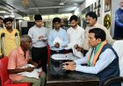 नगर विकास एवं ऊर्जा मंत्री  ए. के. शर्मा ने आवास पर की जनसुनवाई