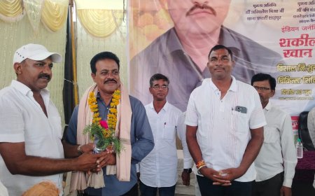 जन्मदिन पर जनसेवा: इंडियन जर्नलिस्ट एसोसिएशन के जिलाध्यक्ष शकील खान ने लगाया निशुल्क स्वास्थ्य शिविर