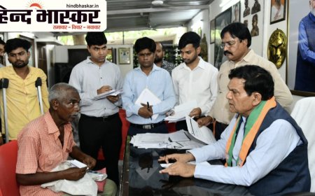 मंत्री ए.के. शर्मा ने लखनऊ में की जनसुनवाई, समस्याओं के त्वरित निस्तारण के दिए निर्देश