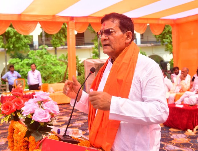 करोड़ों विद्युत उपभोक्ताओं को उत्तर प्रदेश सरकार की बड़ी सौगात, लगातार सातवें वर्ष बिजली दरों में कोई वृद्धि नहीं:  ए.के. शर्मा