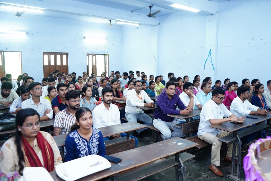 भारतीय संस्कृति एवं अस्मिता की संवाहक है हिंदी : प्रो. पूनम टंडन